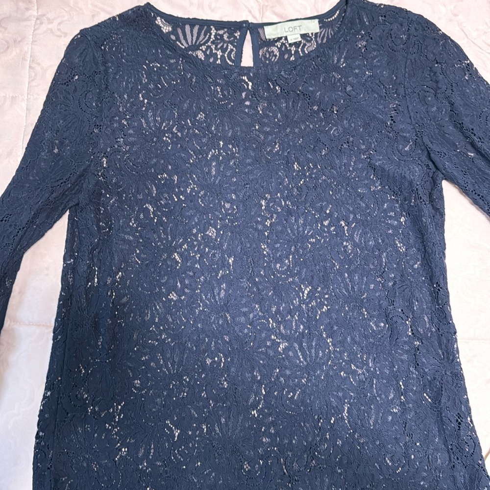 Loft lace long sleeve top size s